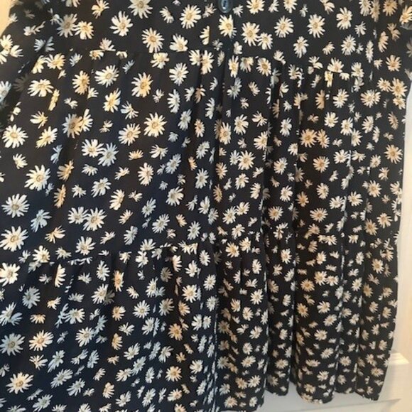 Zara Tiered Daisy Dress in Crepe - XL - Picture 3 of 6